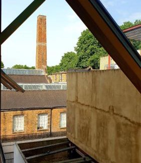 Leabridge House | Superb Guest Room