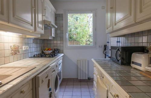 Bel-Air Nord Apartment | Superb house at Nation
