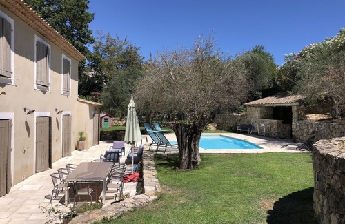 Le Rouret House | Superb house with heated pool in a beautiful garden