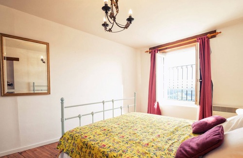 Puycelci House | Superb House with large private and panoramic terrace, in medieval village