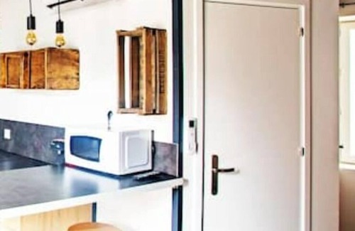 Montignac Apartment | ★Superb indus★ style duplex for 2 people