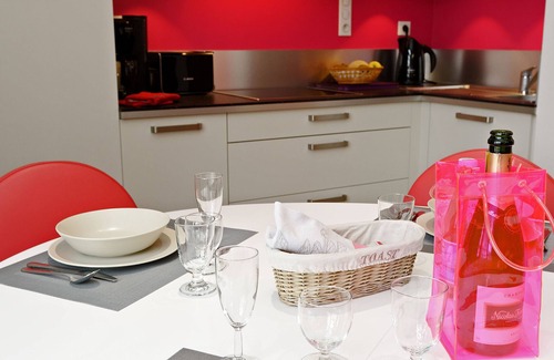 Le Touquet-Paris-Plage Apartment | Superb luxury T3 in Touquettoise villa with parking and wifi