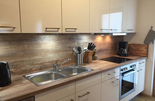 Niedernsill Ski Chalet | Superb modern chalet in delightful village location