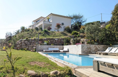 Coti-Chiavari Villa | Superb modern villa of 300m2 overlooking Cala d'Orzu including 4 suites