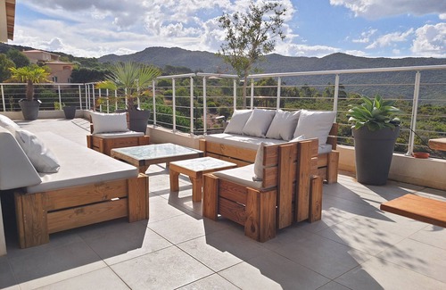 Coti-Chiavari Villa | Superb modern villa of 300m2 overlooking Cala d'Orzu including 4 suites