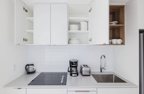 Truxton Circle Apartment | Superb NoMa 1BR w/Pool, Gym, EV Charging & Rooftop