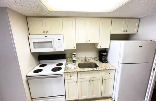 Myrtle Beach Condo | SUPERB OCEAN FRONT CONDO! GREAT VIEWS, AMENITIES AND LOCATION!