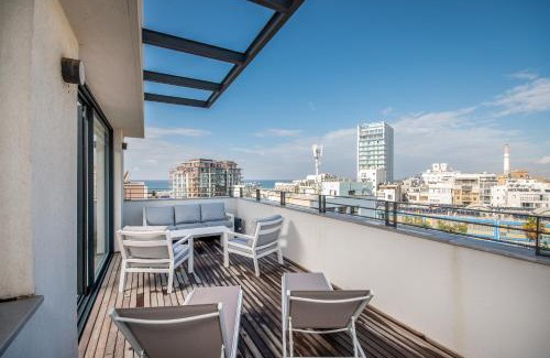 Old North Apartment | Superb penthouse north tel aviv