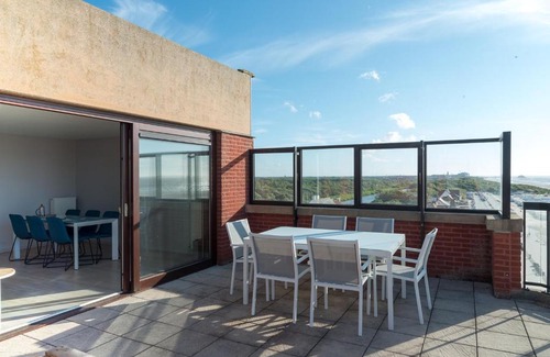 Lissewege Apartment | Superb Penthouse seaview near Bruges