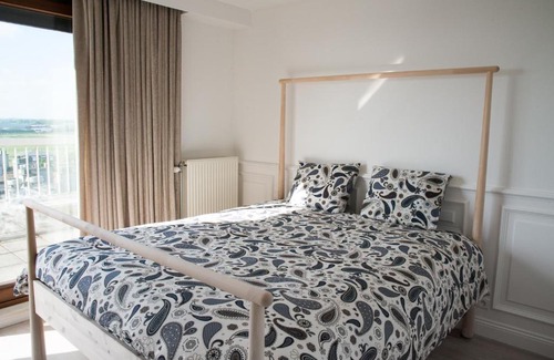 Lissewege Apartment | Superb Penthouse seaview near Bruges