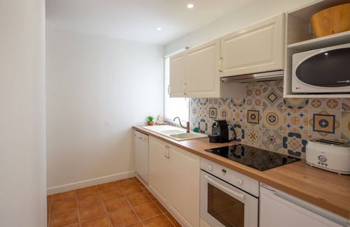 L'Isle-sur-la-Sorgue Other | Superb Provençal Mas with air conditioning, heated pool and spa