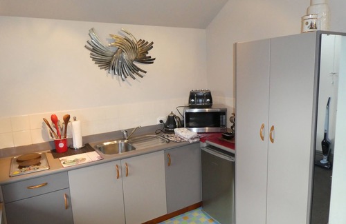 Wellington Apartment | Superb self-contained studio flat minutes away from central Wellington