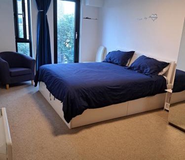 Newington Apartment | Superb Spacious 1bedroom Zone 1 London Apartment