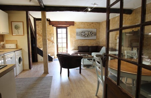 Saint-Genies Cottage | Superb stone cottage with swimming pool in the heart of Périgord Noir