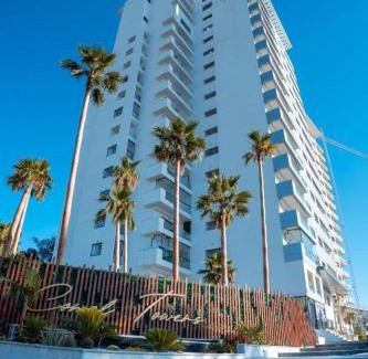 Malabata Apartment | Superb & Sunny 2BR & 2BA apt. w/Seaview, Malabata
