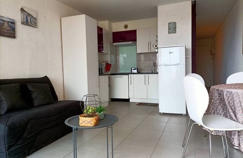 Narbonne-Plage Apartment | Superb T2 Apartment - 2 to 4 People - Sea View - 4CAPE2N10