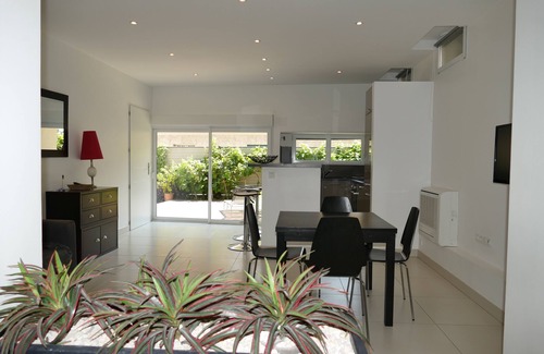 Cassis Apartment | Superb T2 Cassis, facing south, at the bottom of the villa 2-4 people