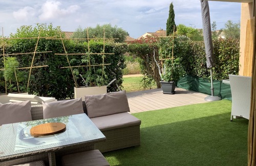 Aigues-Mortes Apartment | Superb T3 luxury apartment for 4 people with swimming pool.
