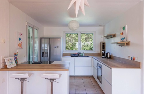 Plaine de la Brague Villa | Superb villa in Antibes | Private pool & big garden | 800m to sea | 9 guests