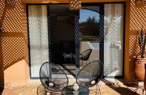 Tamazouzte Villa | Superb year-round heated pool villa with Atlas views, 4 suites of 50m2.