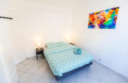 3rd Arrondissement Apartment | Superbe 100m2 - 2 Balcons - Proche Gare - Climatisé