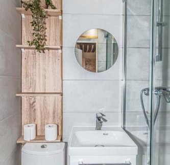 Antibes Old Town Apartment | Superbe 2 Pièces - Viel Antibes