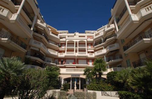 Old Town Apartment | Superbe 2P centre Menton avec terrasse, clim, Wi-Fi - FR-1-196-152