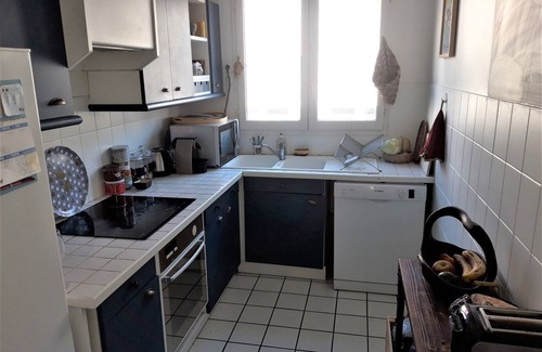Issy-les-Moulineaux Apartment | Superbe Appartement 89m2 Avec Jardin Près de Paris