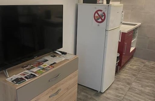 Paroy-sur-Tholon Apartment | Superbe appartement terrasse wifi