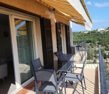 Cagnes-sur-Mer House | Superbe appartement vue mer