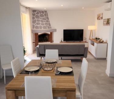 Cagnes-sur-Mer House | Superbe appartement vue mer