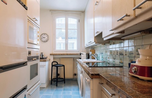 Montmartre Apartment | Superbe Appartement - 2 chambres - Montmartre!