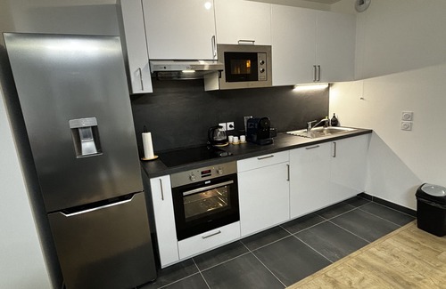 Gournay-sur-Marne Apartment | Superbe Appartement 3 Pièces Chelles- Paris-disney 20min