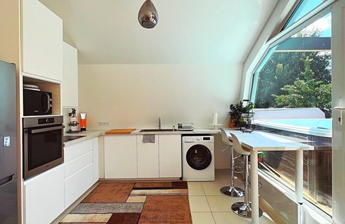 Chatillon Apartment | Superbe Appartement Avec Jacuzzi sur Terrasse, Sauna et Hammam Proche de Paris