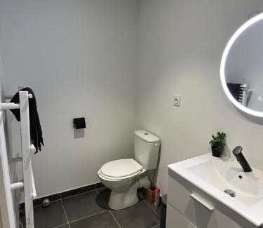 Blanzy Apartment | Superbe appartement avec parking gratuit sur place