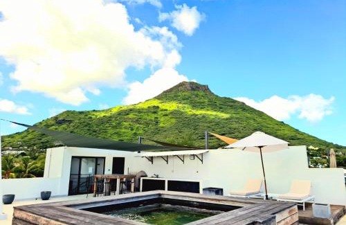 Tamarin Apartment | Superbe appartement avec vue mer et montagnes.