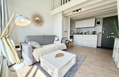 Guidel-Plages Apartment | Superbe appartement duplex - Vue mer - Piscine