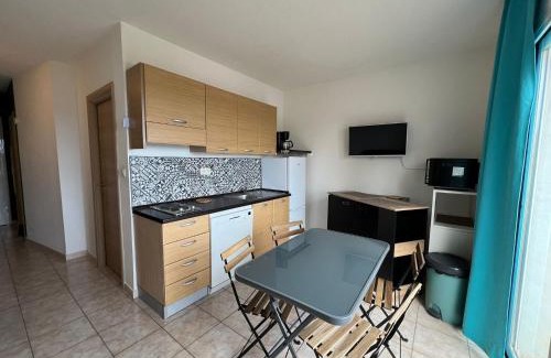 Bravone Apartment | Superbe appartement en résidence avec piscine proche plage