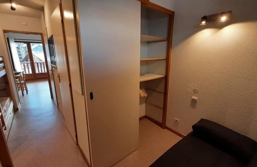 La Joue du Loup Apartment | Superbe appartement La Joue du Loup centre, 6 personnes, avec parking privé