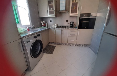 El Mansouria Apartment | Superbe Appartement en Bordure de mer Dans une Residence Balnéaire