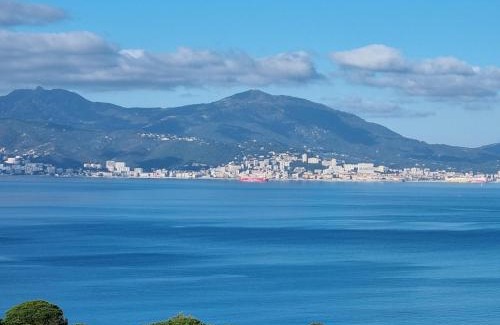 Pietrosella Apartment | Superbe appartement T3 face mer baie Ajaccio