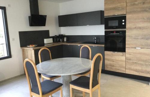 Pietrosella Apartment | Superbe appartement T3 face mer baie Ajaccio