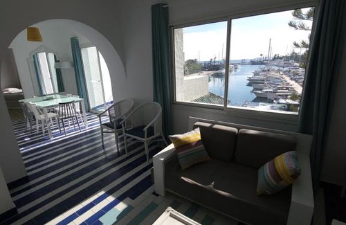 Hammam Sousse Apartment | SUPERBE APPARTEMENT S+4 VUE SUR LE PORT KANTAOUI