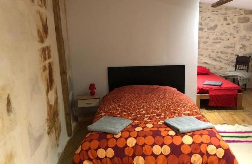 Arles City Centre Apartment | Superbe Duplex Aux Arenes