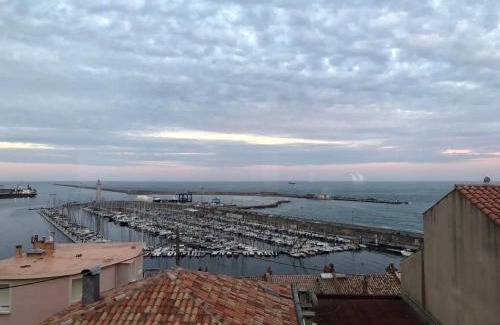 Sete Apartment | Superbe duplex climatisé avec vue mer, 2 chambres, WIFI à Sète - FR-1-338-593