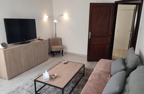 Guebwiller Apartment | Superbe F2 terrasse, route du vin, Florival