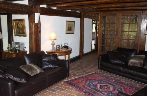 Belmont-sur-Buttant House | Superbe Ferme Rénovée avec Cheminée, Wifi, et Jeux Extérieurs près de Gérardmer et Épinal - FR-1-589-28