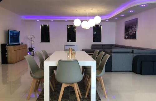 Montlucon Apartment | Superbe LOFT centre-ville Montluçon