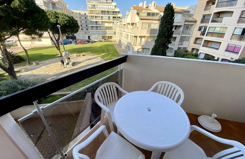 Le Port Apartment | Superbe Studio Cabine en Bord de Marina