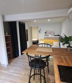 Pamiers Apartment | SUPERBE Studio avec coin nuit TOUT EQUIPE !